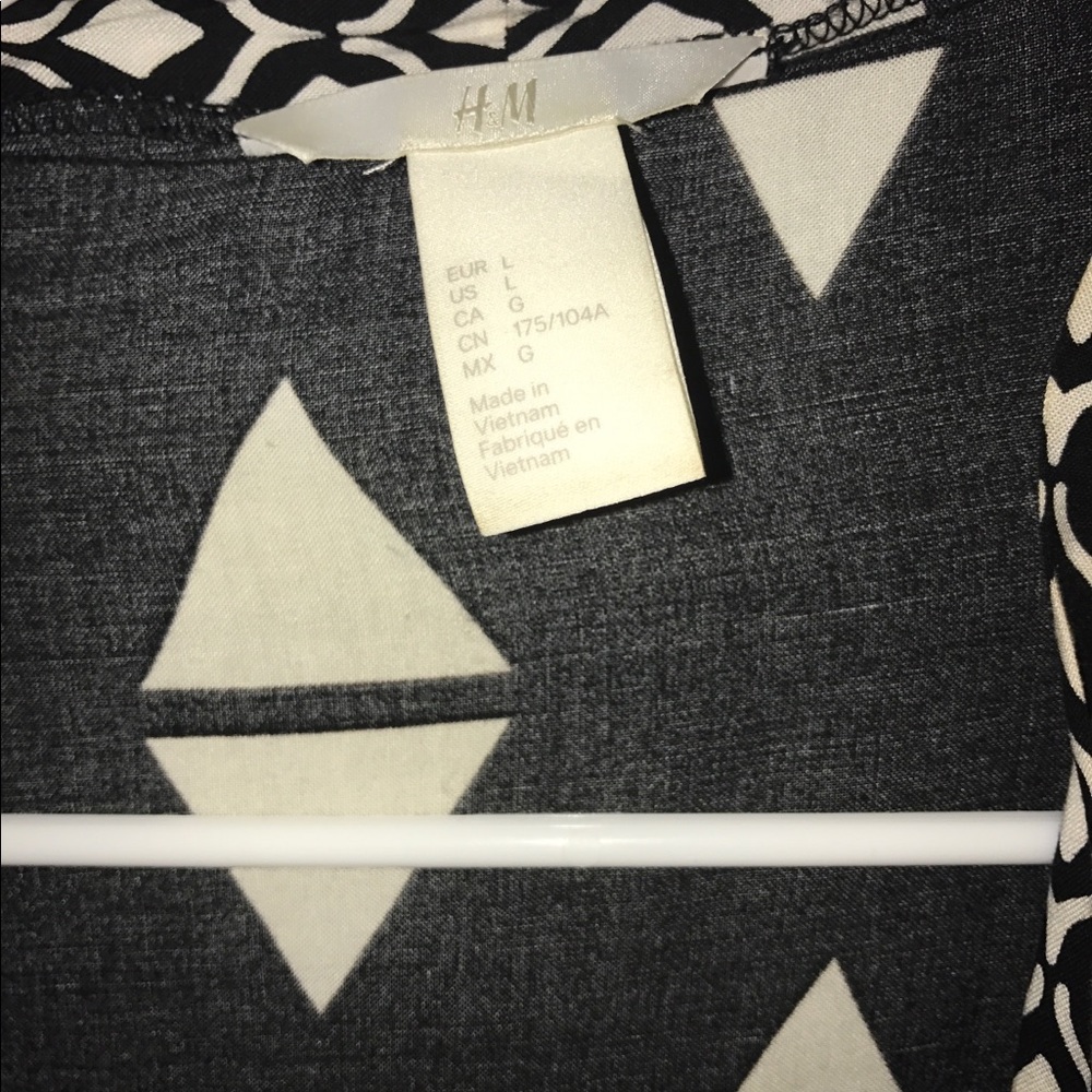 Diamond Pattern Wrap - Picture 4 of 6